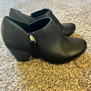 Dr. Scholl’s Memory Foam Black Ankle Boots Size 7.5